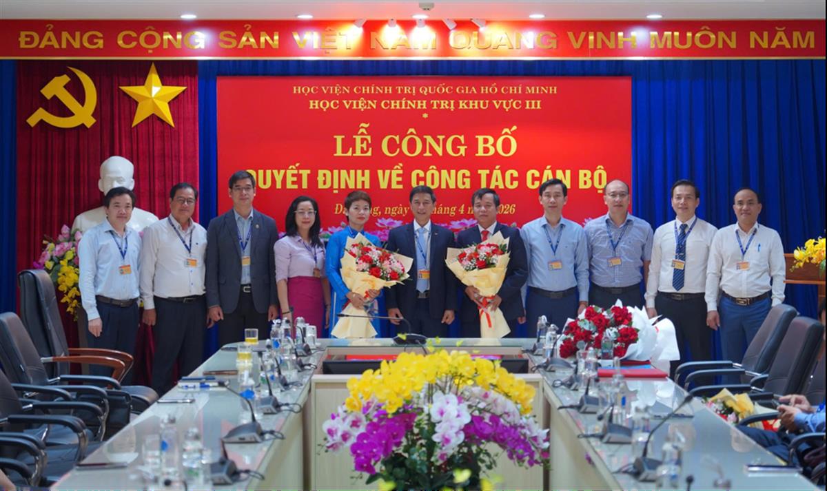 Học viện Chính trị khu vực III tổ chức Lễ công bố và trao Quyết định bổ nhiệm cán bộ quản lý