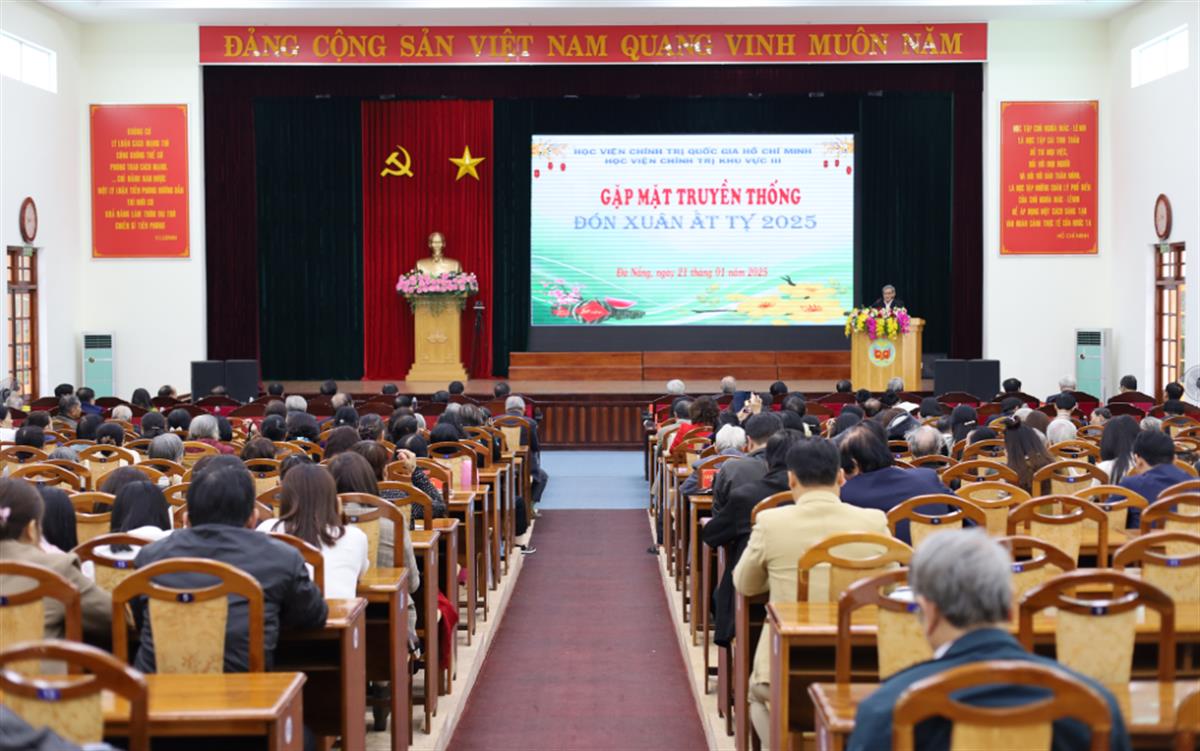 Gặp mặt truyền thống đón xuân Ất Tỵ 2025
