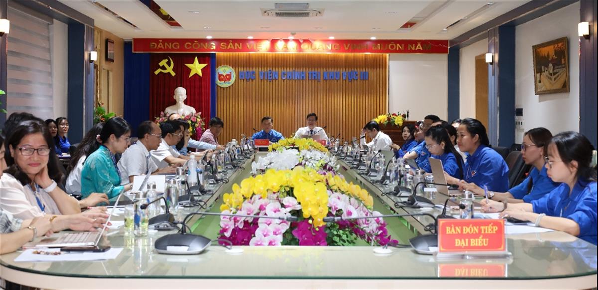 Tọa đàm khoa học: “Đoàn Thanh niên Học viện Chính trị khu vực III với công tác bảo vệ nền tảng tư tưởng của Đảng trong tình hình mới”